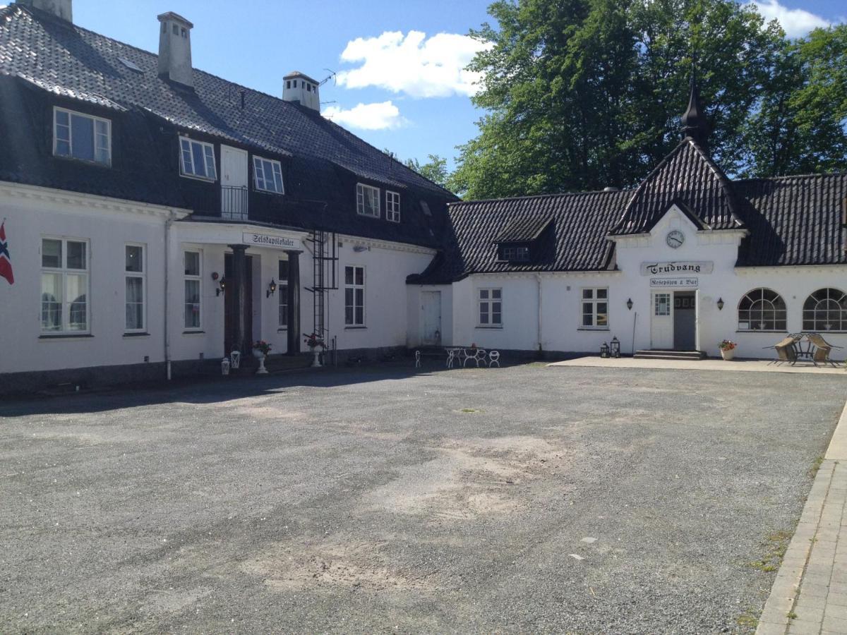 Mini-hôtel Trudvang Gjestegaard 3*